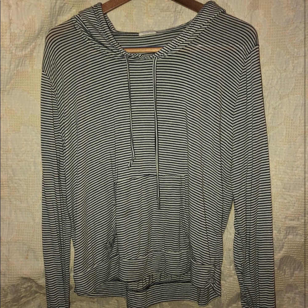 Brandy Melville loose top